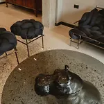 Palazzo Sebeto Ξενοδοχείο με διαμερίσματα 4*
