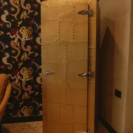 Palazzo Sebeto Apartahotel 4*