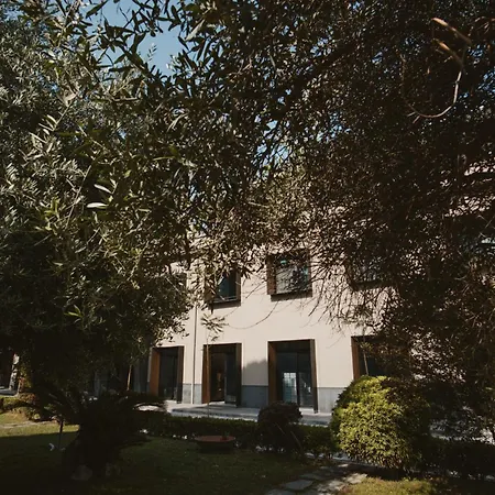 Palazzo Sebeto Apartahotel Nápoles