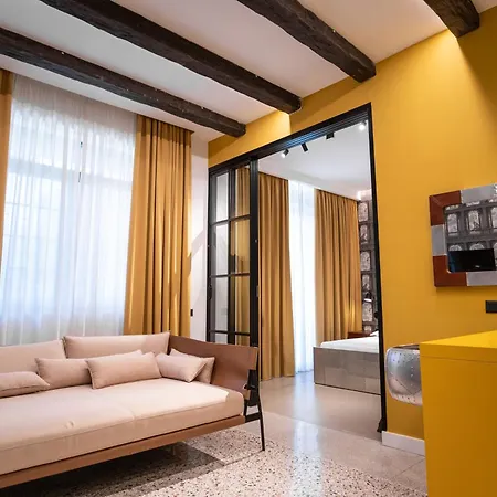 Palazzo Sebeto Apartahotel 4*