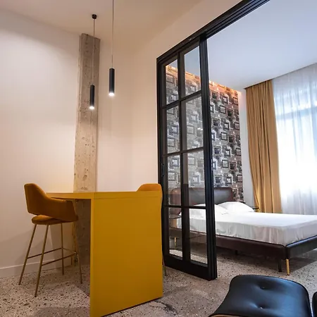 Apartahotel Palazzo Sebeto Nápoles