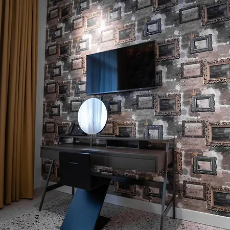 Palazzo Sebeto Apartahotel Nápoles