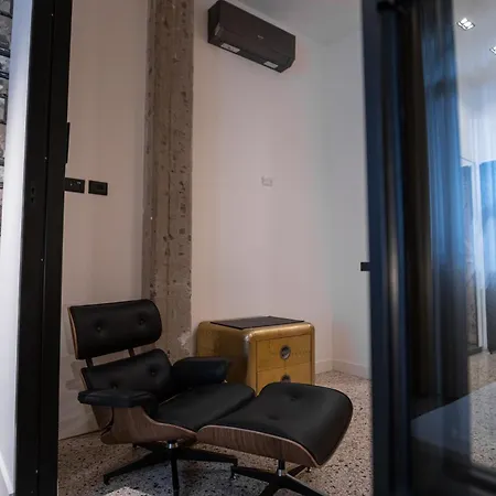 Palazzo Sebeto Nápoles