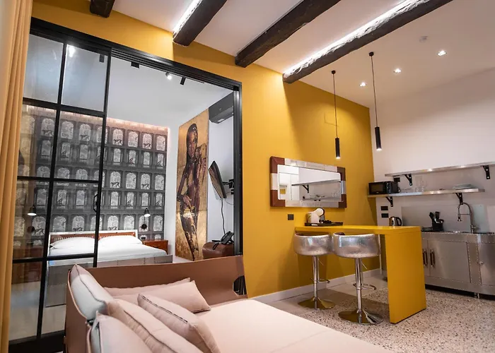 Palazzo Sebeto Апарт-отель Неаполь