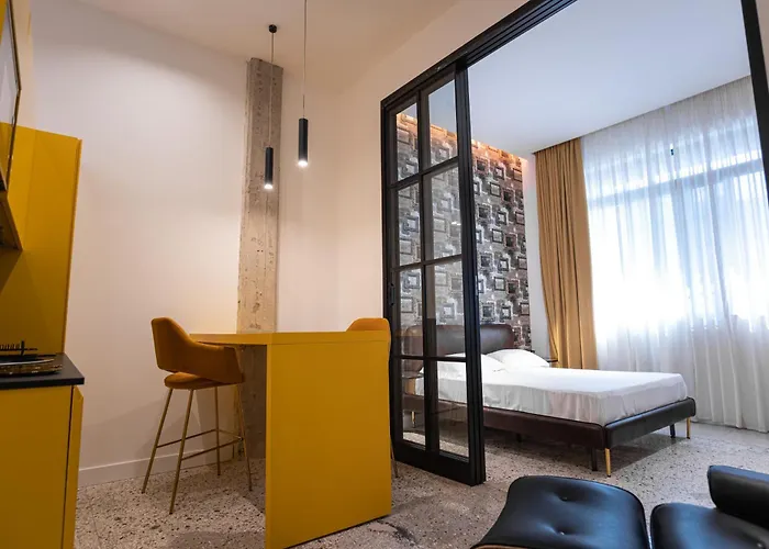 Апарт-отель Palazzo Sebeto Неаполь