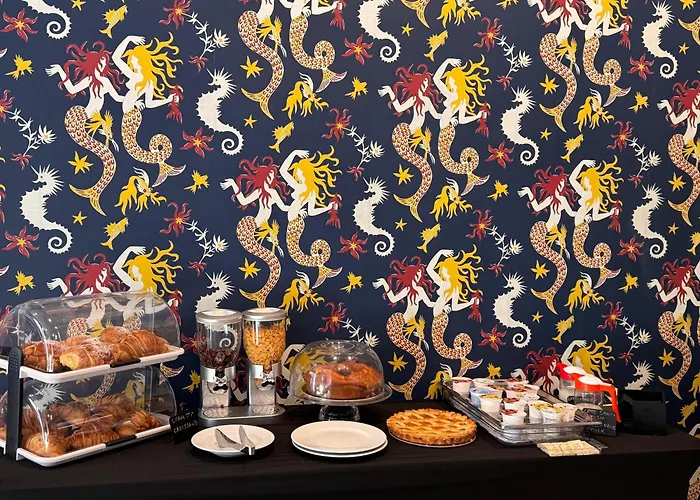 Апарт-отель Palazzo Sebeto Неаполь