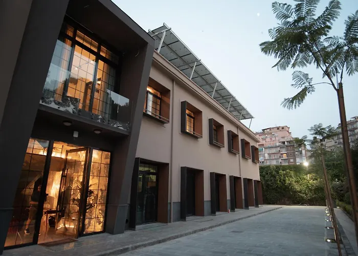 Palazzo Sebeto アパートホテル ナポリ